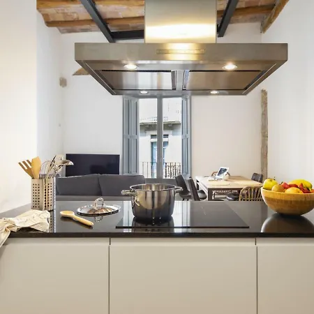 Bravissimo Bali, Beautiful 2 Bedroom * 지로나