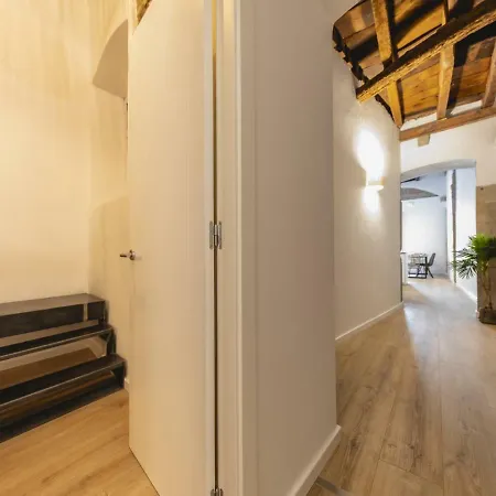 Bravissimo Bali, Beautiful 2 Bedroom 지로나